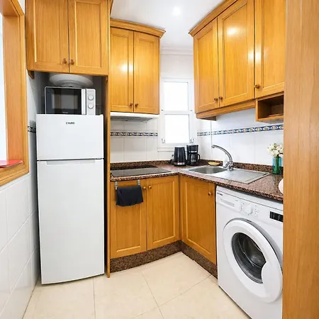公寓 With Balcony, Wifi, Ac, 5 Min Walk To The 托雷维耶哈